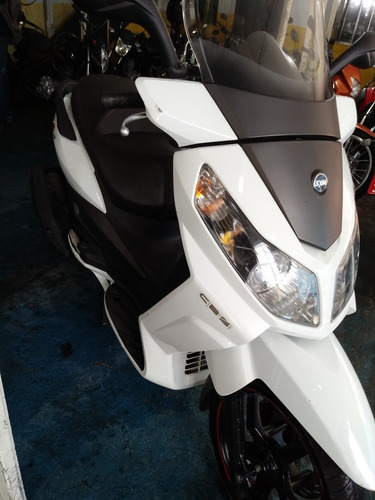 Dafra Citycom S 300 I