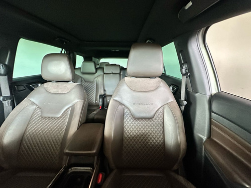 Jeep Commander 2.0 TD380 TURBO DIESEL OVERLAND AT9