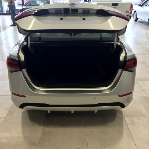 Nissan Sentra 2.0 Advance Cvt