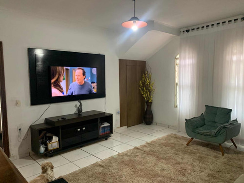 Sobrado 3 Quartos Sendo 1 Suite E 4 Banheiros