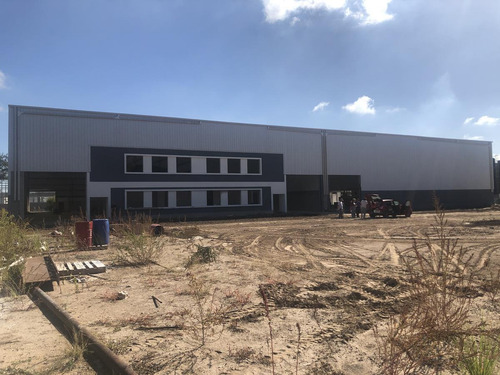 Imagen 2 de 4 de Alquiler Galpón - 500 M2 - Pilar