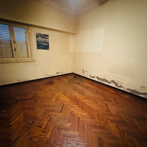 Venta Casa 6 Ambientes Villa Sarmiento Con Piscina