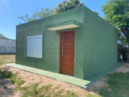 Imagen 2 de 9 de Casa A Estranar En Zona Privilegiada A 3 Cuadras De La Playa