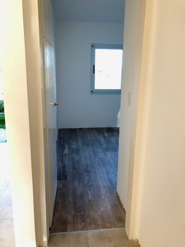 Departamento A Estrenar 3 Amb Con Patio Y Seguridad 24hs.