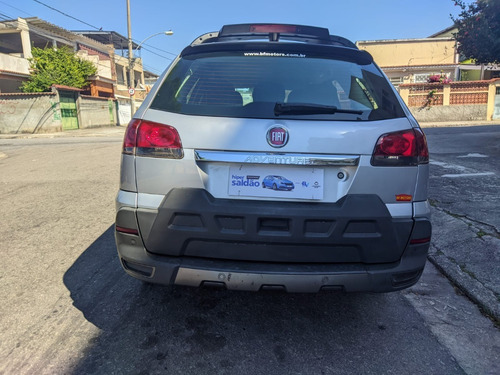 Imagem 2 de 15 de Fiat Palio Weekend 1.8 2018