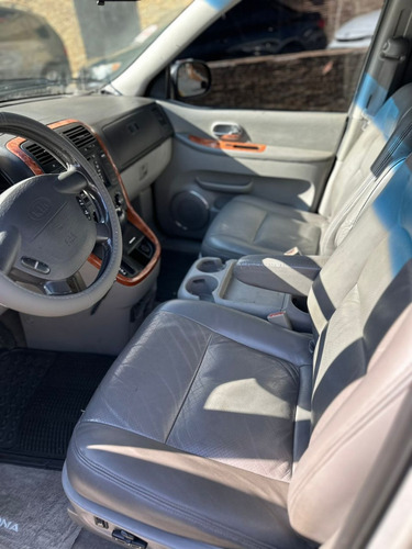 Kia Sedona