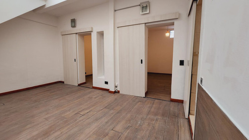 Departamento De Pasillo Con 2 Dormitorios