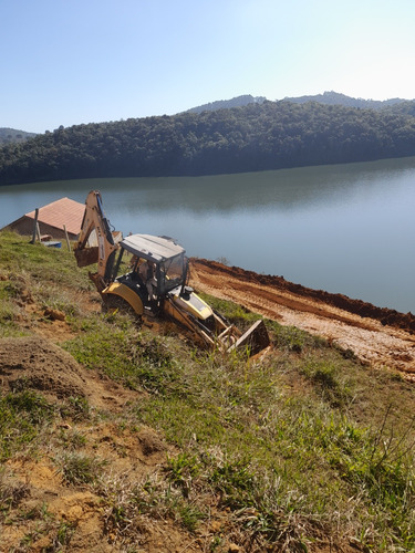 Terreno Na Beira Da Represa De Paraibuna 