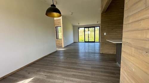 Casa Nueva En Exclusivo Condominio, Puerto Varas