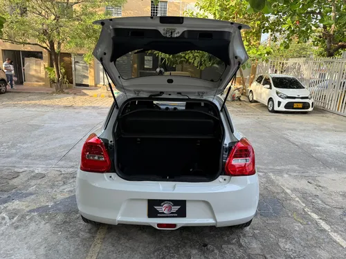 Suzuki Swift 1.2 Hybrid 2Wd