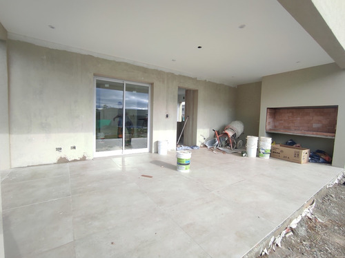Imagen 8 de 9 de Casa En Venta Ubicado En Santa Lucia, Pilar Del Este, G.b.a. Zona Norte