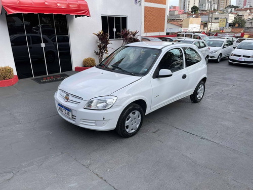 Imagem 3 de 15 de Chevrolet Celta 1.0 Mpfi Life 8v Flex 2p Manual