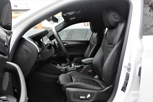 Imagen 7 de 15 de Bmw X4 30ia Msport 2021 Con 6,000 Km Equipo Adicional