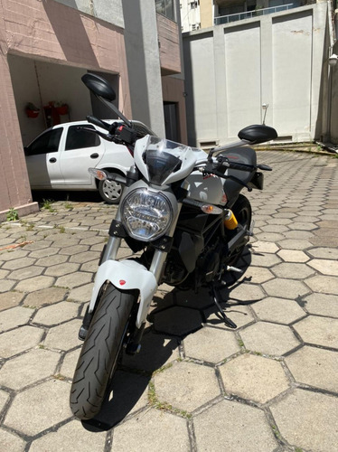 Ducati Monster 797