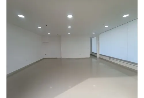 Venta De Local En Rionegro, Sector El Porvenir.