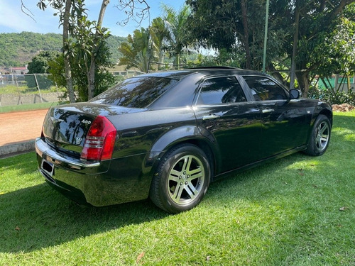 Imagem 3 de 15 de Chrysler 300c 5.7 Blindado