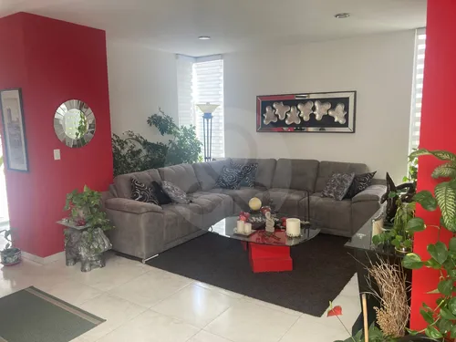 Casa En Venta En Juriquilla
