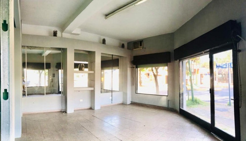 Imagen 2 de 4 de Local En Venta En Ituzaingo Norte