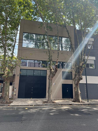 Imagen 1 de 14 de Depósito - Paternal