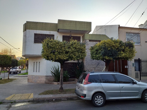 Imagen 24 de 26 de Casas Chalet - Venta