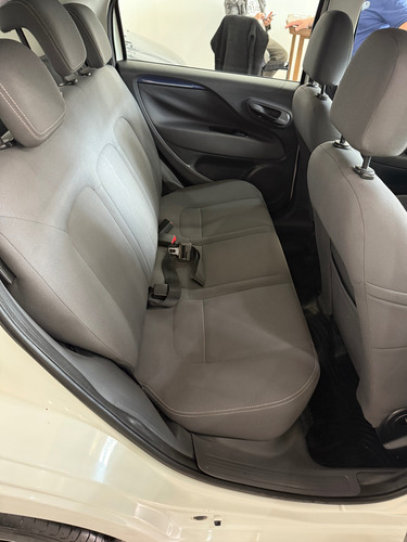 Fiat Punto 1.4 Attractive C/radio Integrada