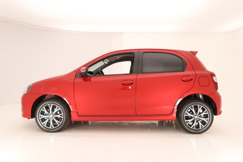 Imagen 7 de 14 de Toyota Etios Xls 1.5 Manual 5p Hatchback