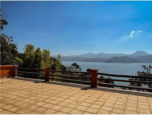 San Gaspar Valle De Bravo: Lujo Y Naturaleza En Un Solo Hogar