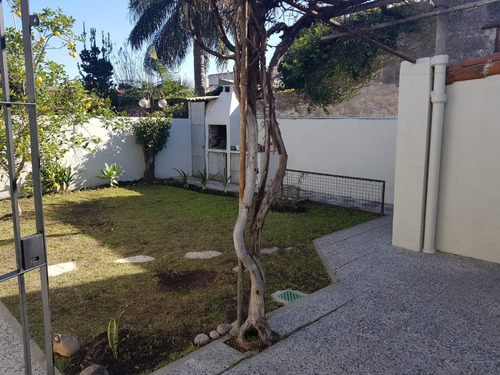 Imagen 10 de 10 de Casas Chalet - Venta