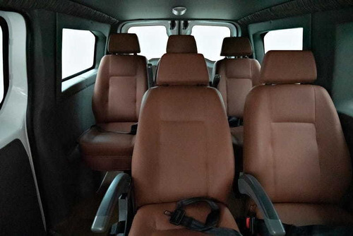 Imagem 8 de 15 de Peugeot Expert Vitré 1.6t 115cv Mec/2021