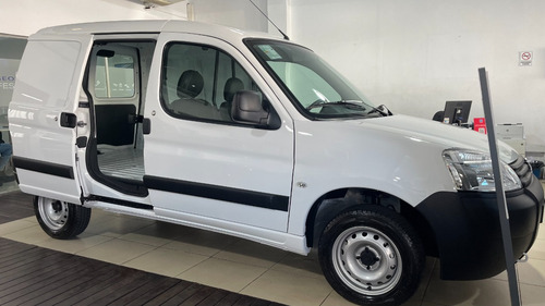 Imagen 2 de 25 de Peugeot Partner Confort Hdi