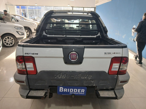 Fiat Strada 1.6 Adventure Cd