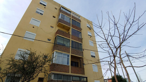 Departamento En Venta 2 Dormitorios Calle 12 525 Y 525bis Tolosa La Plata