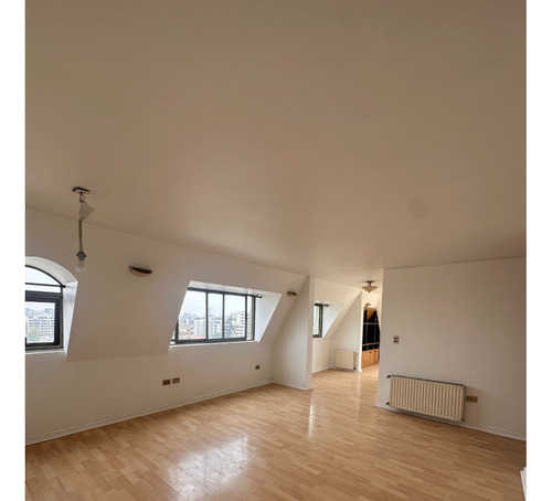 Duplex Marchant Pereira 3d, 2b, 1e, 1b