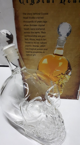 Skull Crystal Head Vodka Whisky Beber