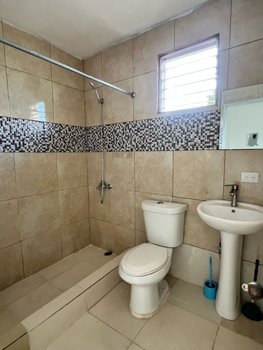 Alquiler De Apartamentos Próximo A Utesa