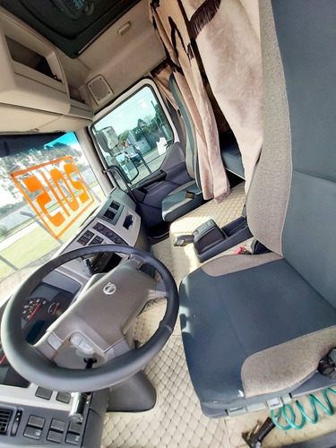 Imagem 14 de 15 de Caminhao Volvo Volvo Vm 270