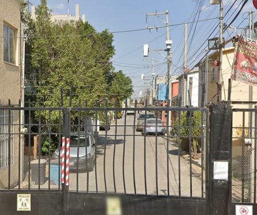 Casa En Venta En Col. Paseos De Ecatepec , Edomex Ds19