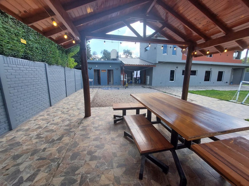 Excelente Casa Quinta Con Pileta-vestuarios-nueva!!!