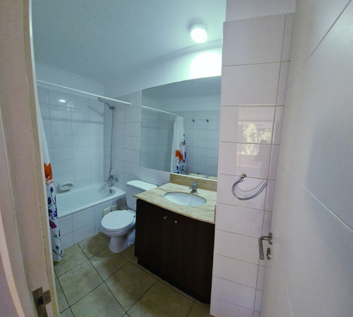 Depto. Recién Remodelado Con Espacio Para Living Y Comedor.