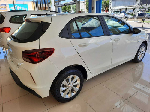Imagem 10 de 12 de Chevrolet Onix Lt 1.0 (flex)