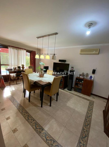 Imagen 3 de 28 de Casa En Venta En Berazategui Club El Carmen 6 Ambientes