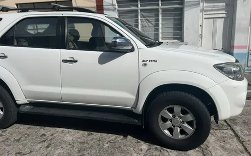 Toyota Fortuner 2.7l 4x2
