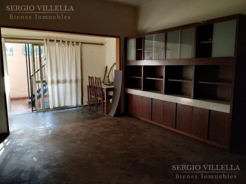 Imagen 11 de 20 de Departamento De Pasillo De Dos Dormitorios En Venta En Rosario.