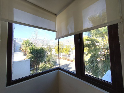 Espectacular Casa En Venta De 3 Dorm. En Chicureo