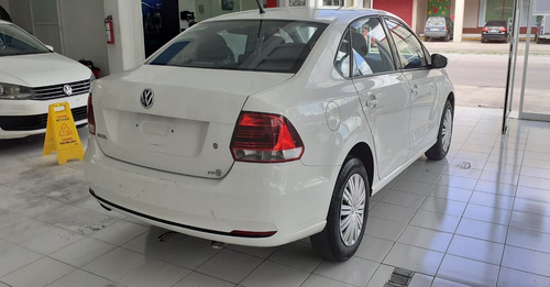 Imagen 4 de 15 de Volkswagen Vento 2020 1.6 Starline At