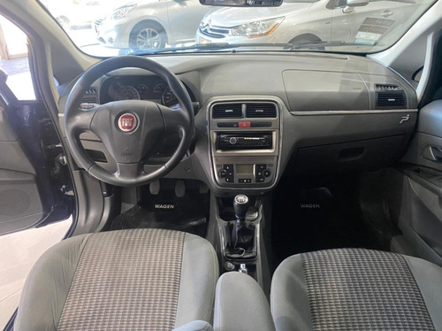 Fiat Punto Essence 1.6 2012