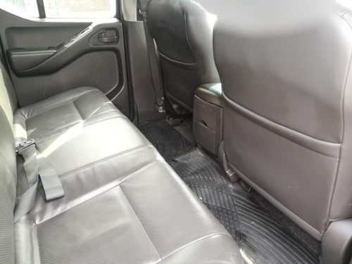 Nissan Frontier Le 4x4 5at Luxe Pick-up Cabina Doble 2011