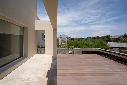 Casa En Venta 6 Ambientes Pinamar Norte