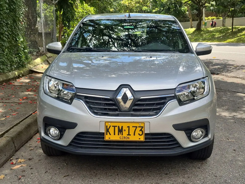 Renault Logan 1.6 Intens At 2024