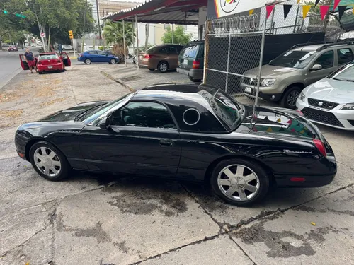 Ford Thunderbird